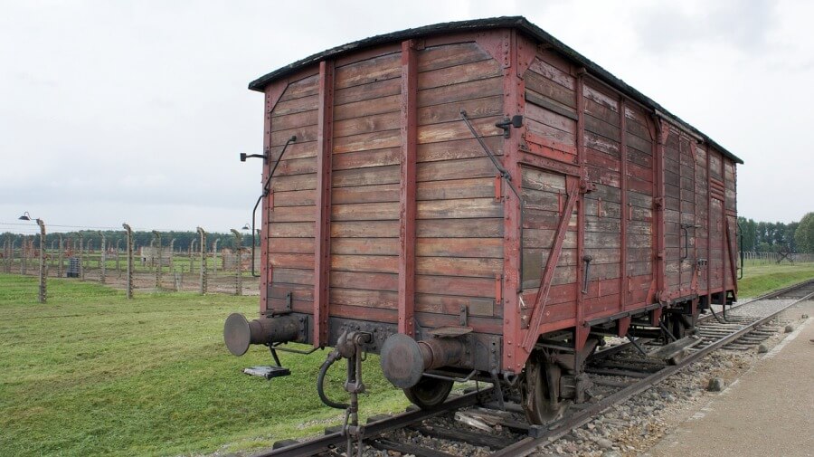 auschwitz wagon w obozie